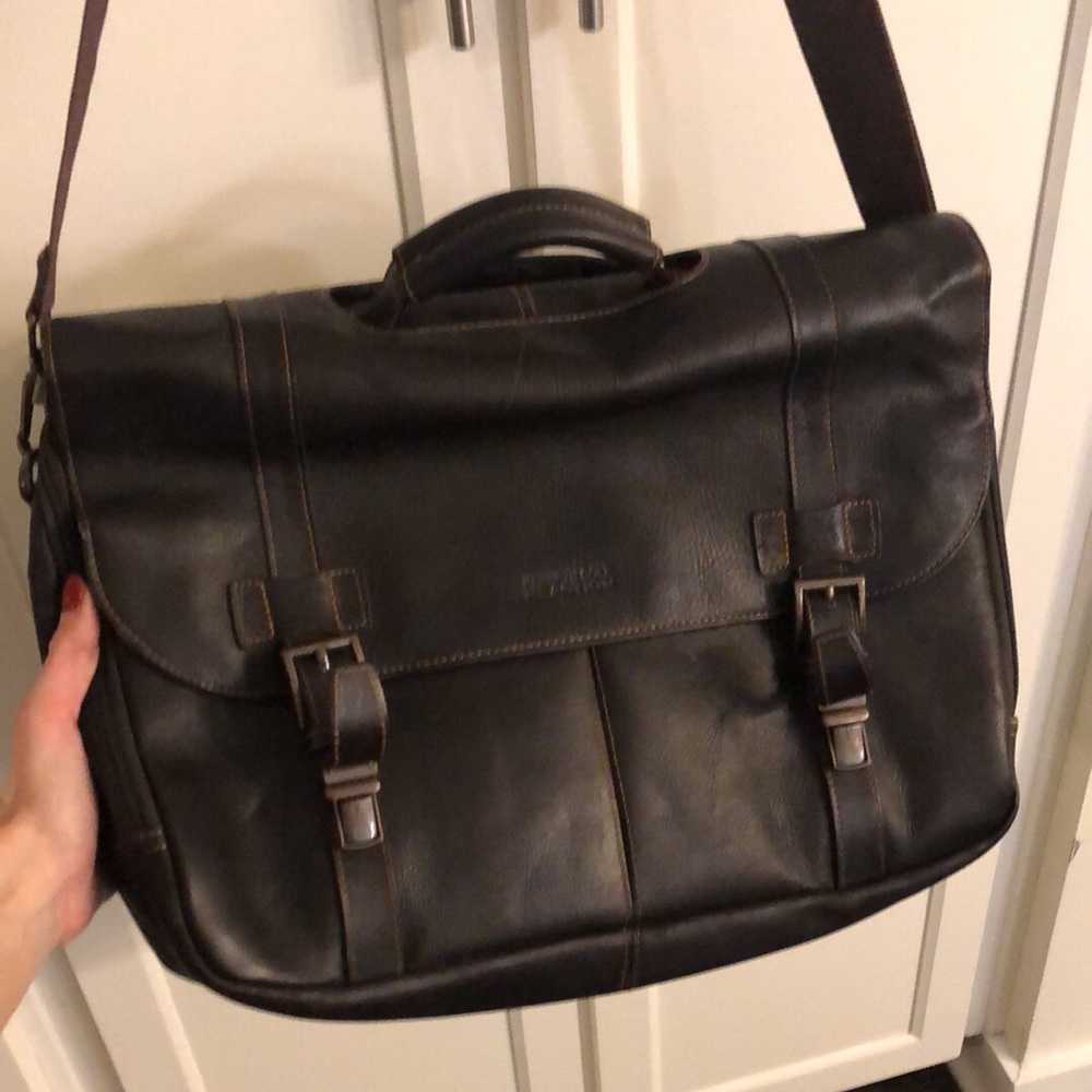 Messenger bag